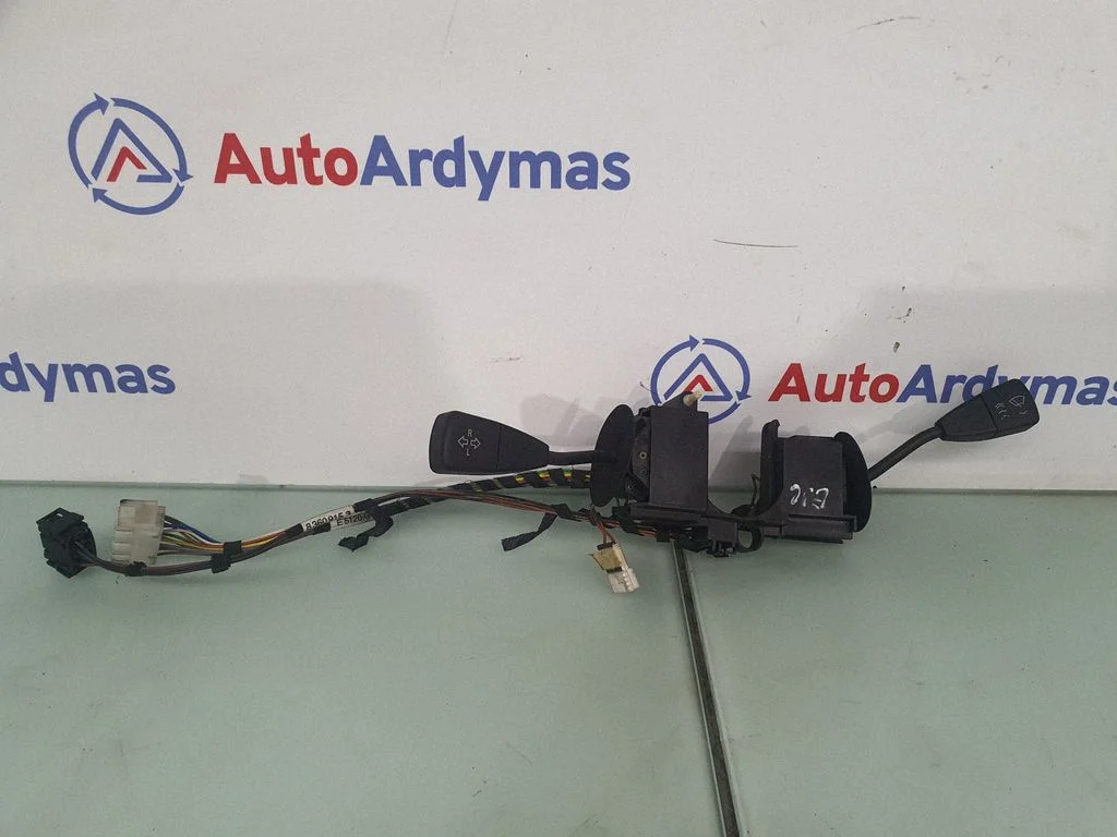 Wiper turn signal indicator stalk/switch 1162088