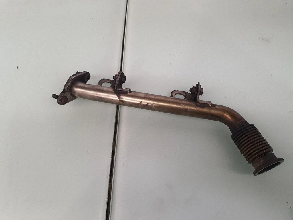 EGR valve line/pipe/hose 7574953
