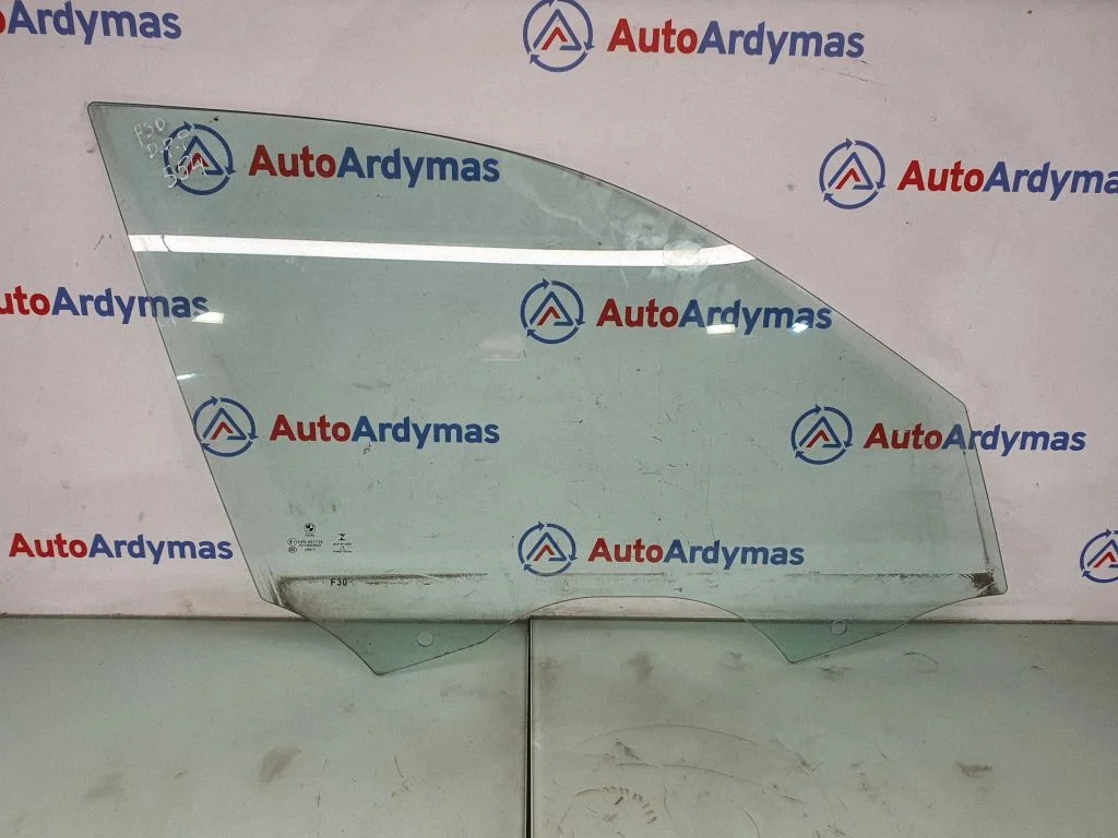 Front door window glass four-door 51337259826