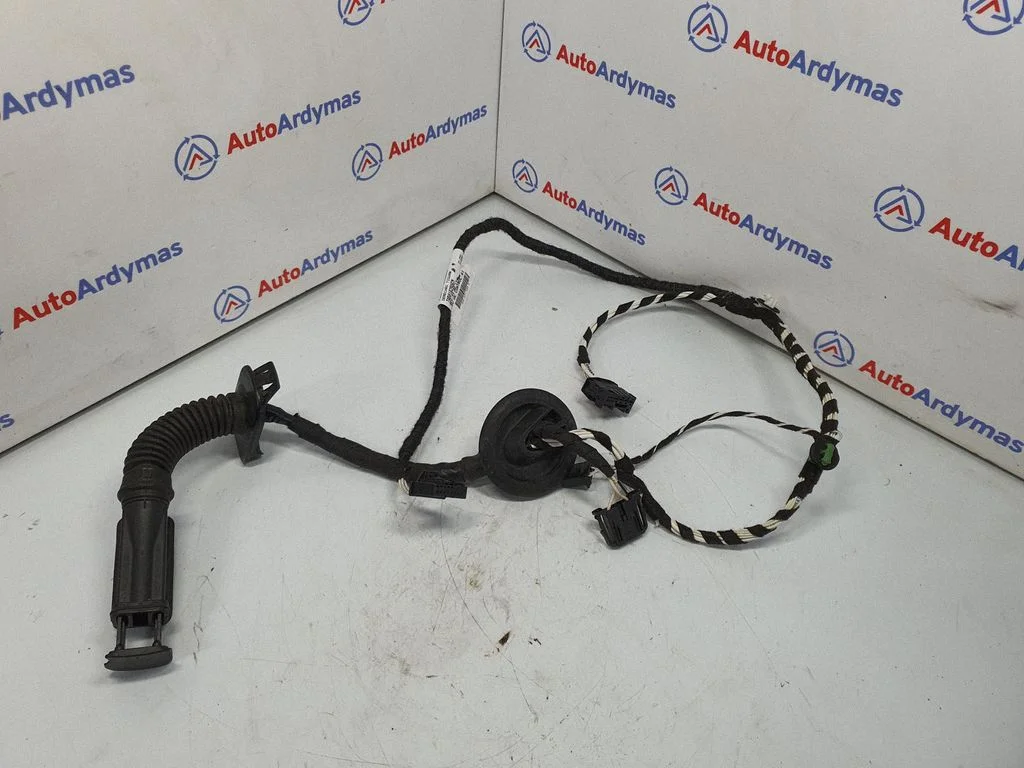 Priekšējo durvju vadu instalācija 5NN971694E