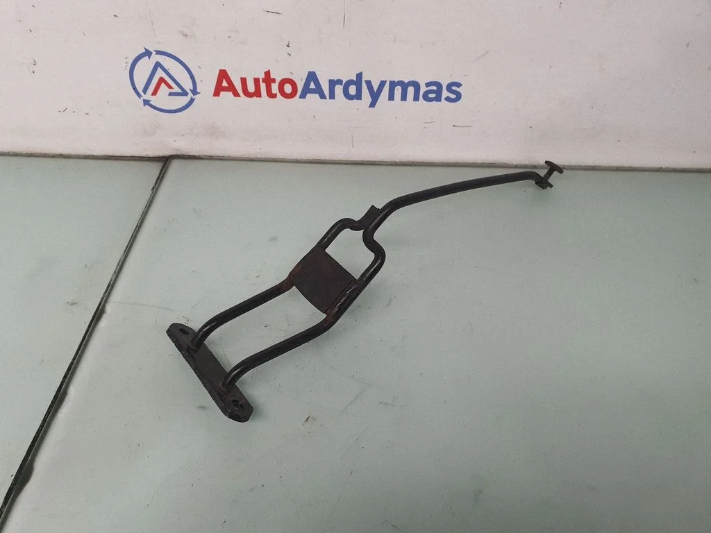 Radiator support slam panel bracket 7116693