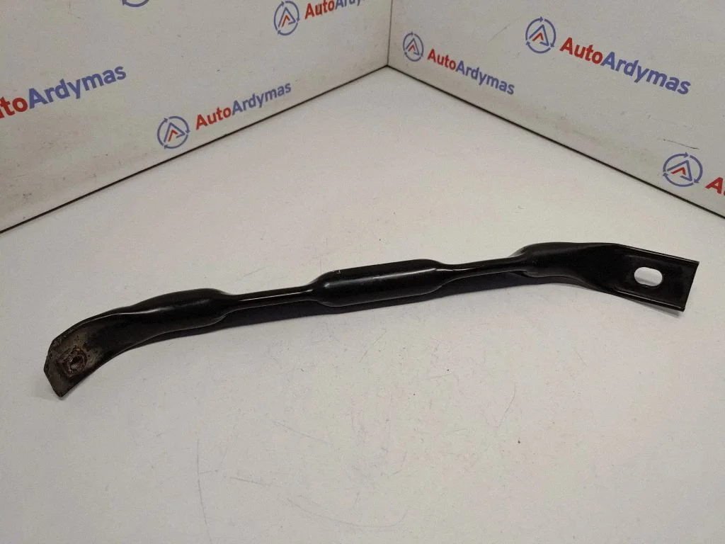 Radiator support slam panel bracket – BMW X5 E70 (2006-2013)