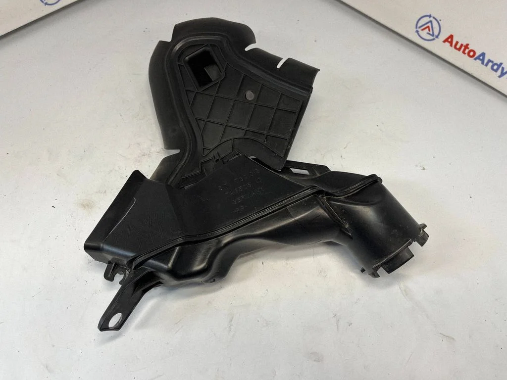 Muu mootoriruumi osa – Mini Cooper J01 Electric (Cooper SE) (2020-)