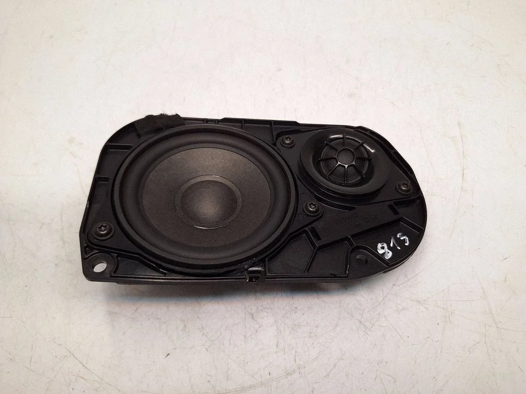 Panel speaker 65139239146