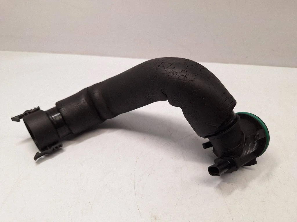 Breather/breather pipe/hose 11127588417