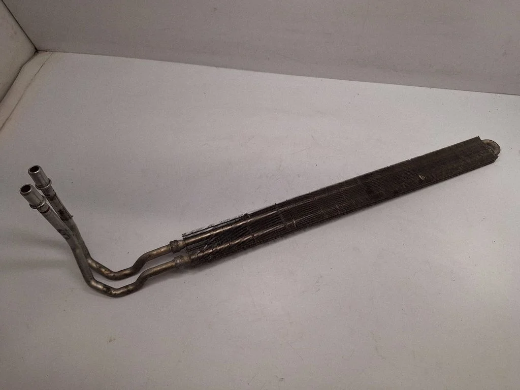 Roolivõimendi radiaator 17217787447