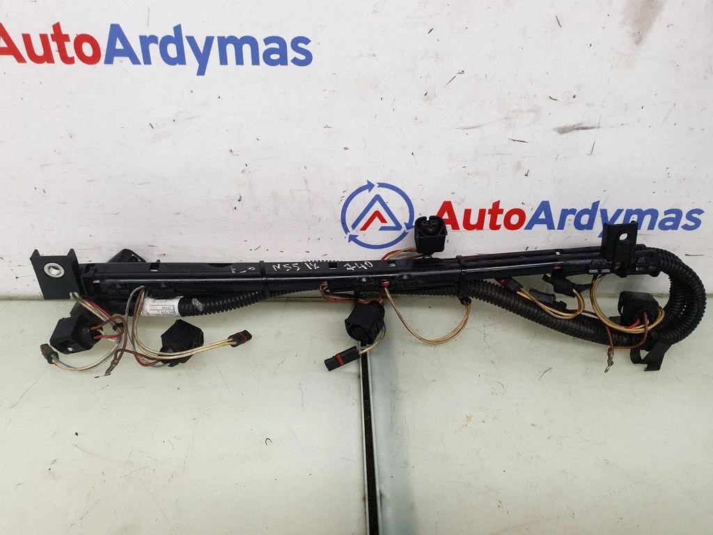 Fuel injector wires 7589639