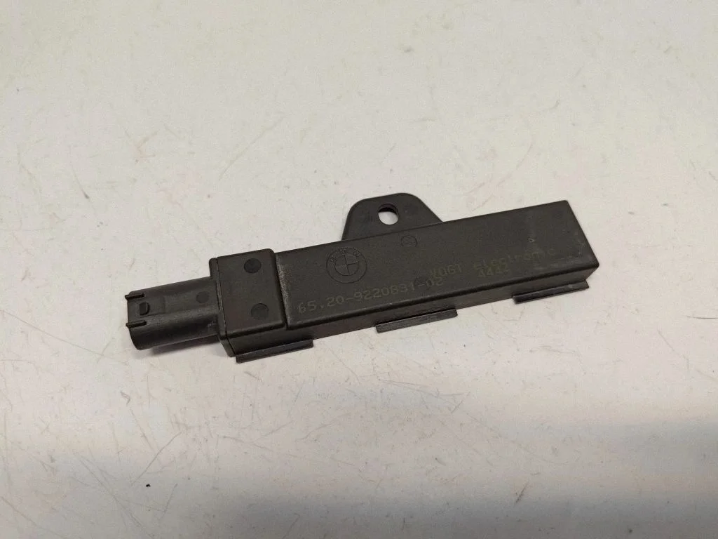 Interior comfort aerial antenna 65209220831