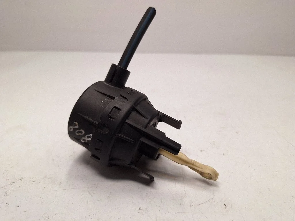 Vacuum air tank 7190661