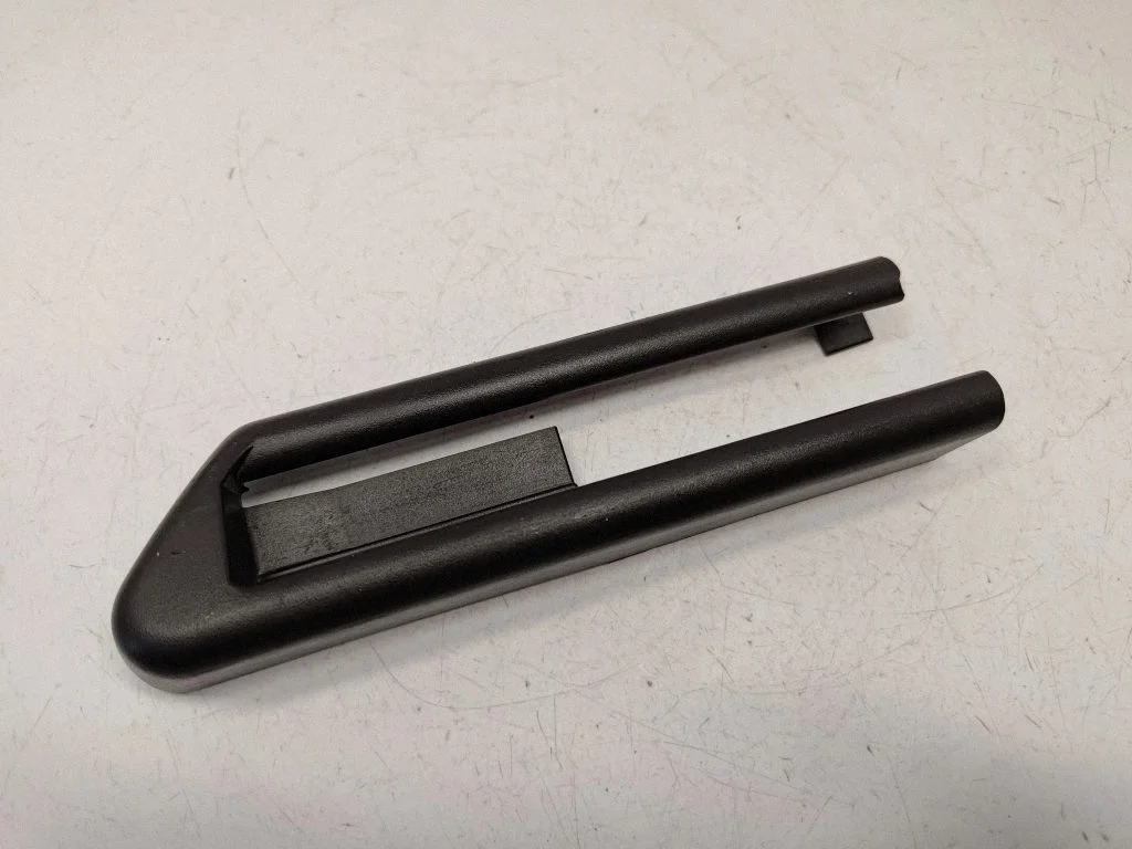 Esimese kõrvalistuja istme siini kate – BMW X5 E70 (2006-2013)