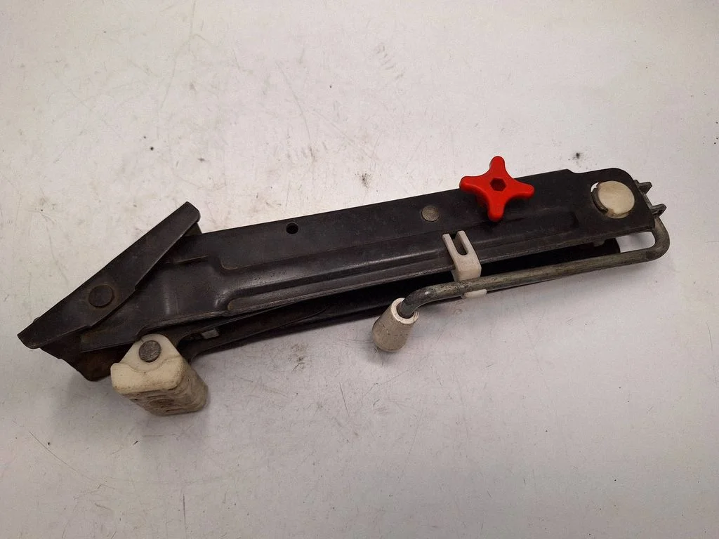 Lift Jack – BMW 3 Series E46 (1998-2005)