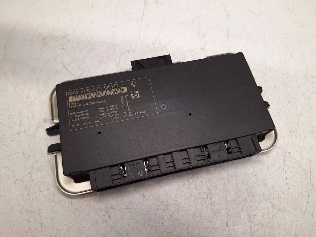 Light module LCM 61359273635