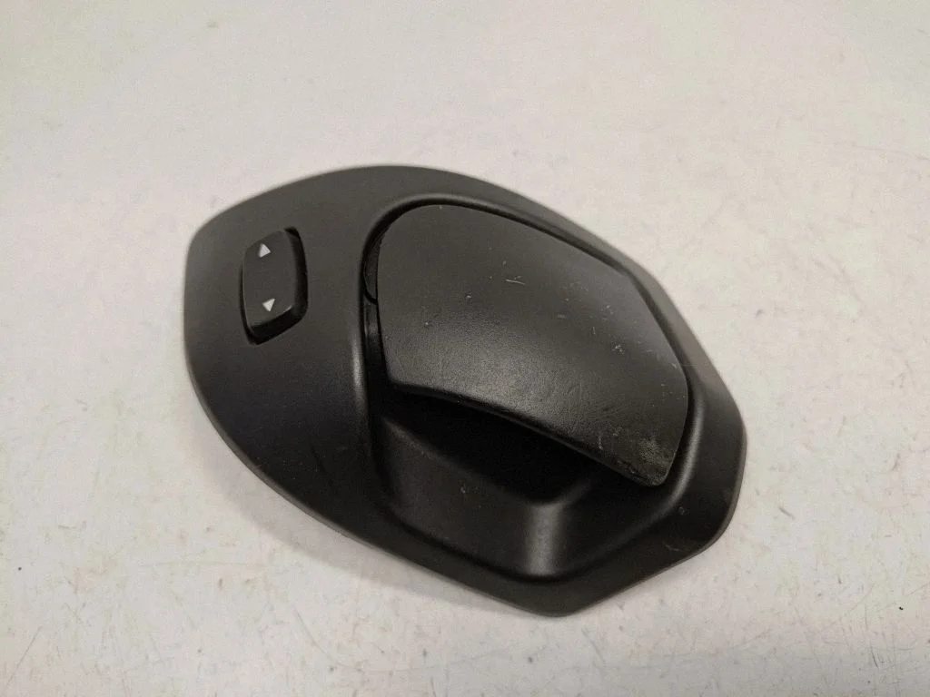 Seat back rest control lever/handle 7315573