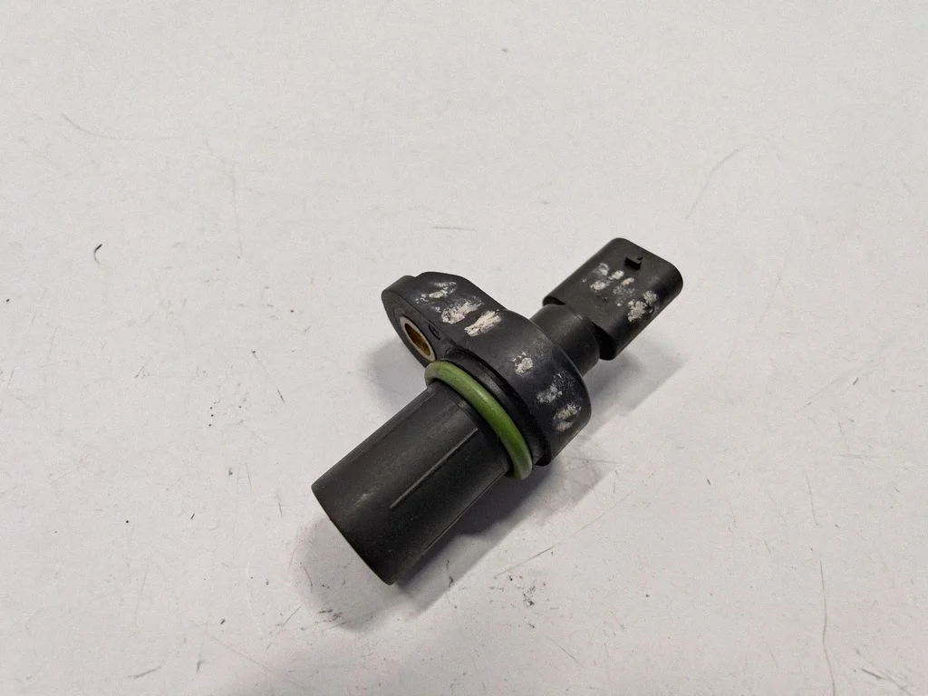 Camshaft position sensor – BMW 3 Series F30 F35 F31 (2012-2018)