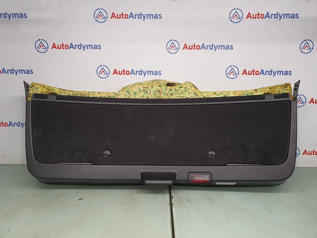 Tailgate trim 7207038