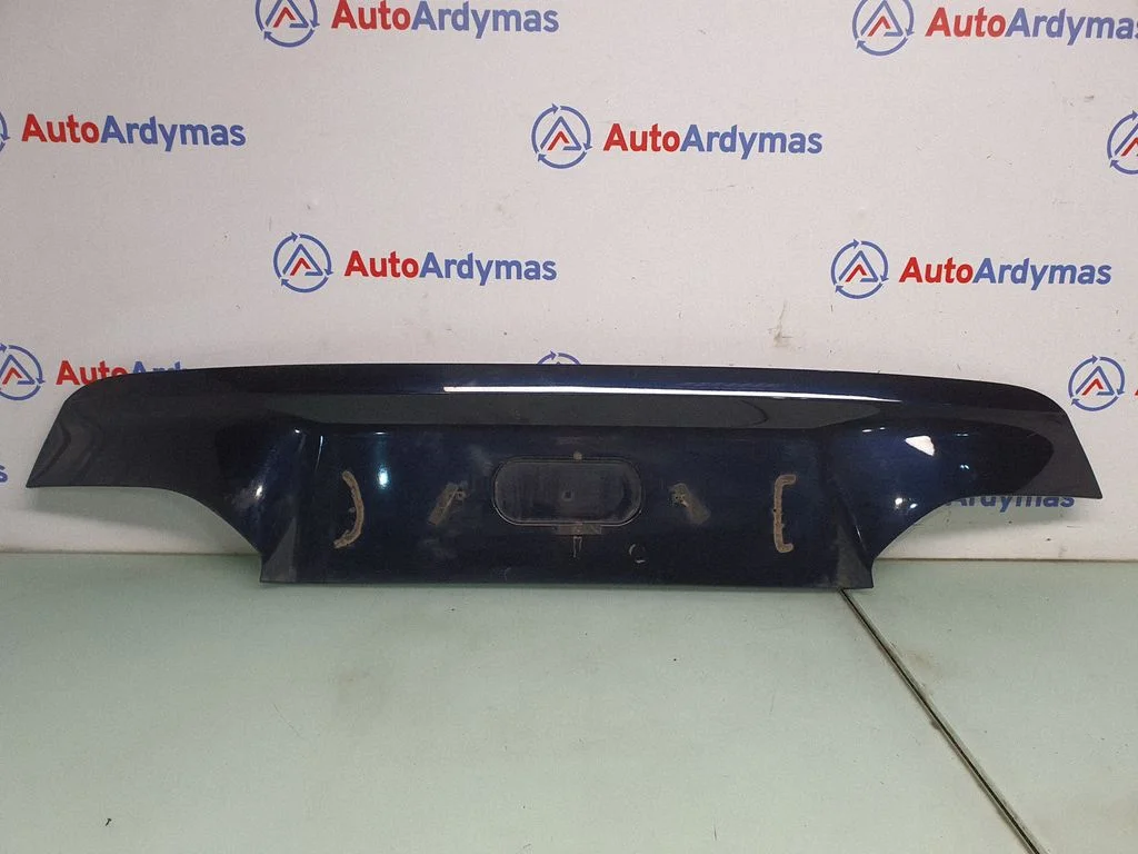 Tailgate trim 7379945