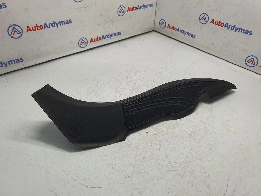 Tailgate trim – BMW 7 Series G11 G12 (2015-2022)
