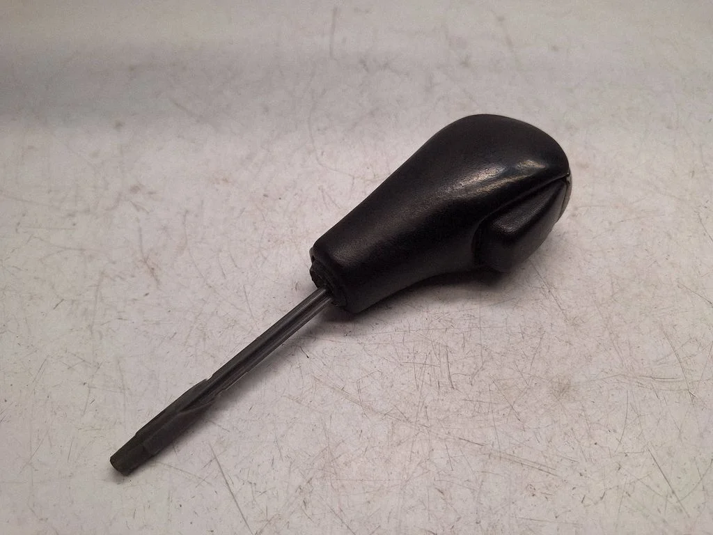 Gear lever shifter trim leather/knob 25167585790