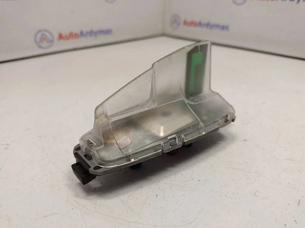 Aerial GPS antenna 9209431