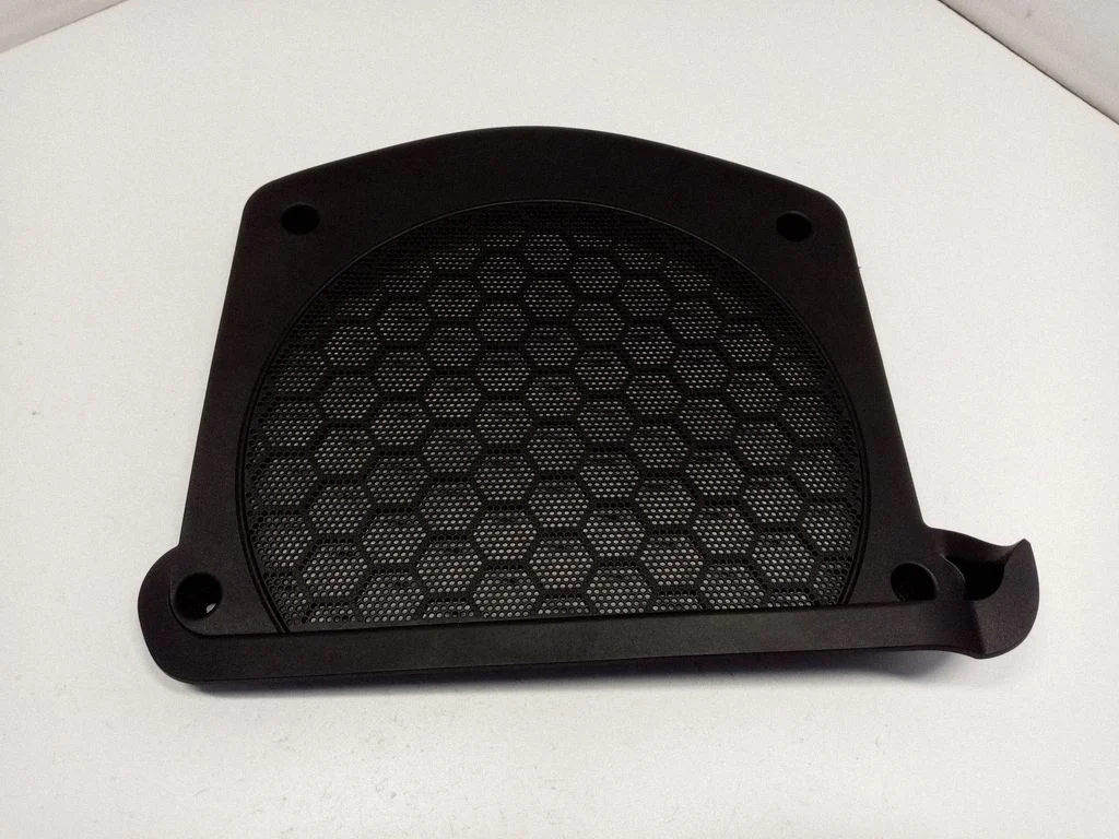 Subwoofer grill/trim 6826950