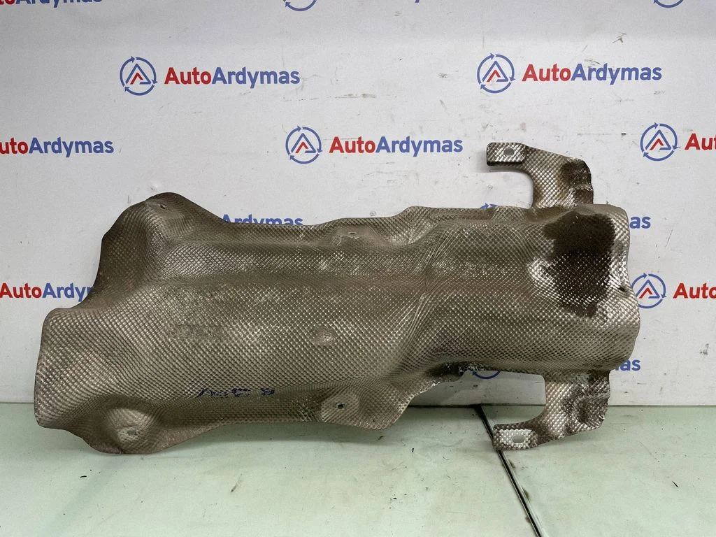 Exhaust heat shield 7241774