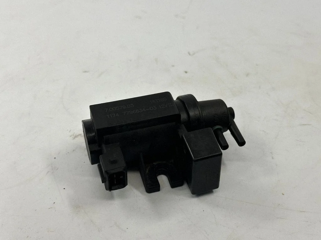 Valve vacuum – BMW X3 E83 (2003-2010)