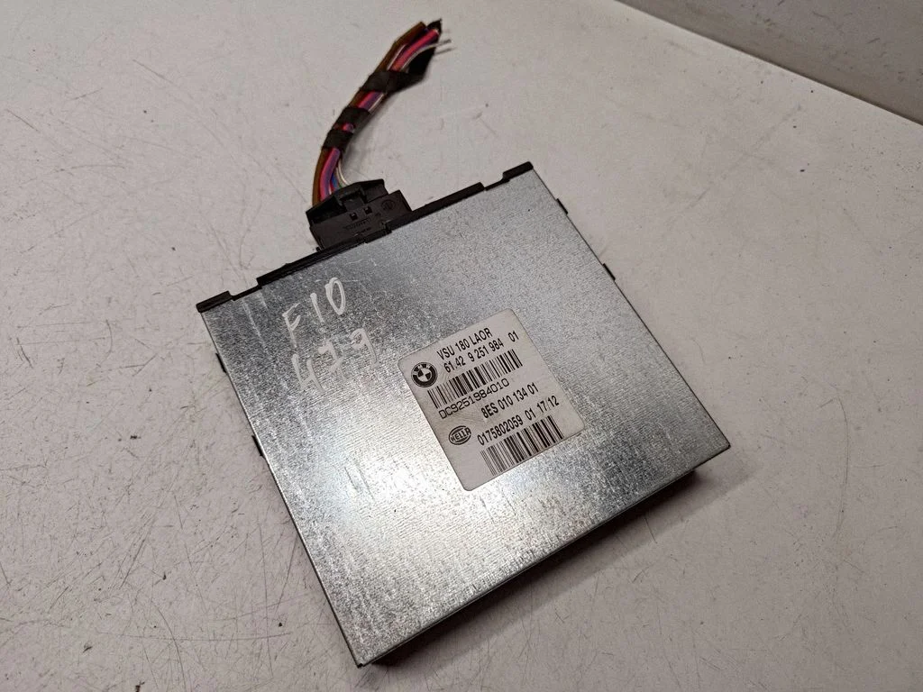 Voltage converter inverter 61429251984