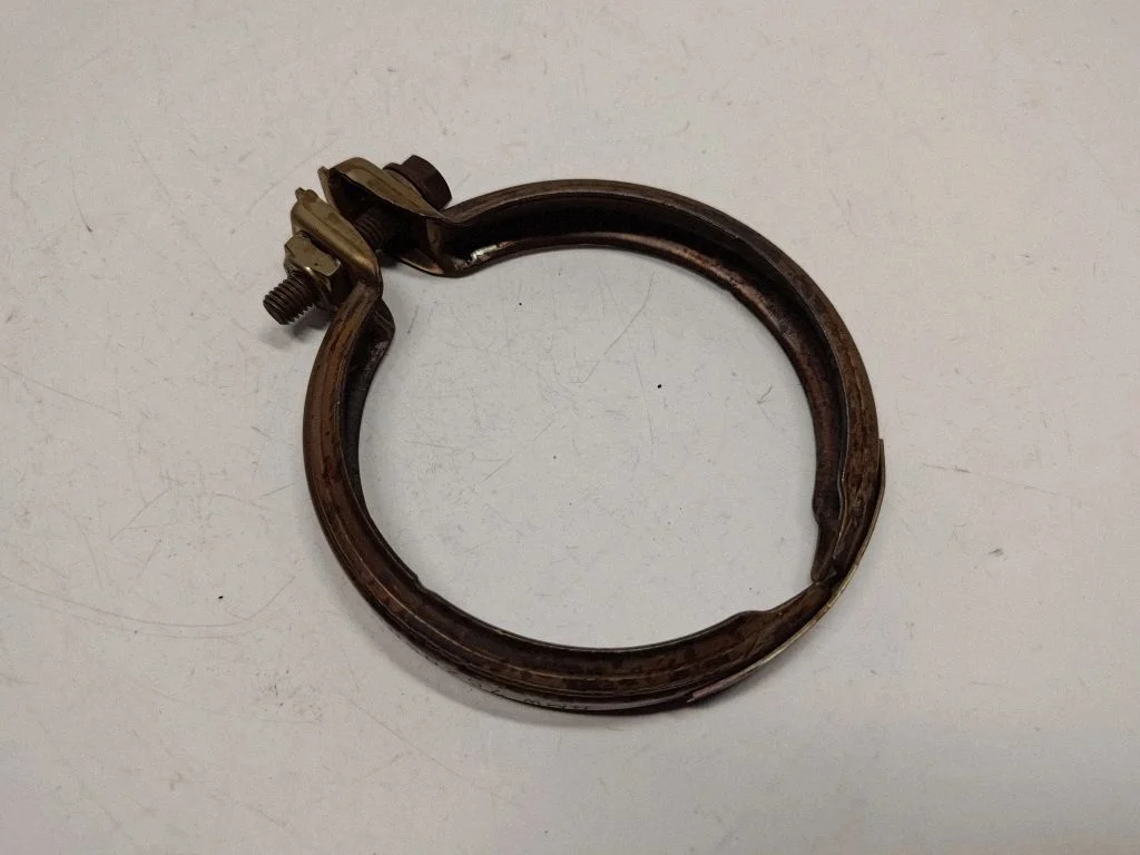 Muffler pipe connector clamp 7620508