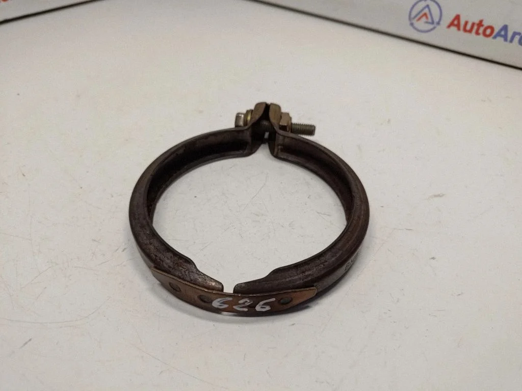 Muffler pipe connector clamp 7620508