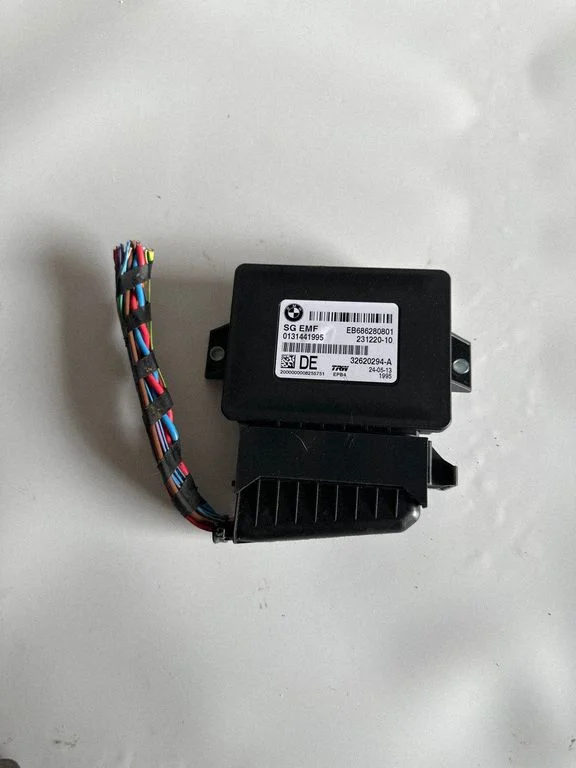 Rokas bremzes vadības bloks 6862808