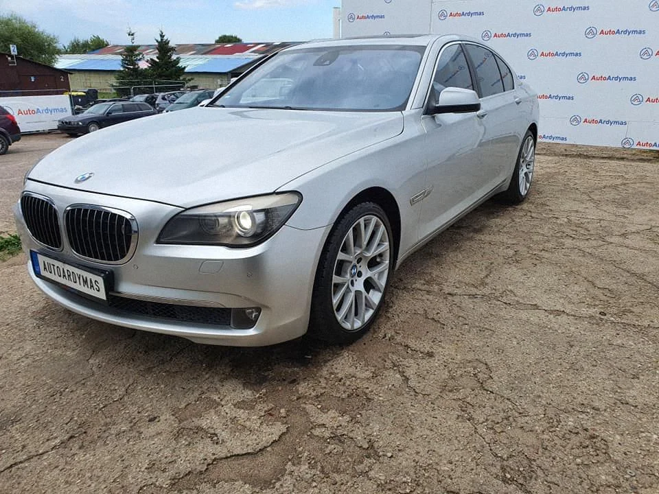 BMW Series 7