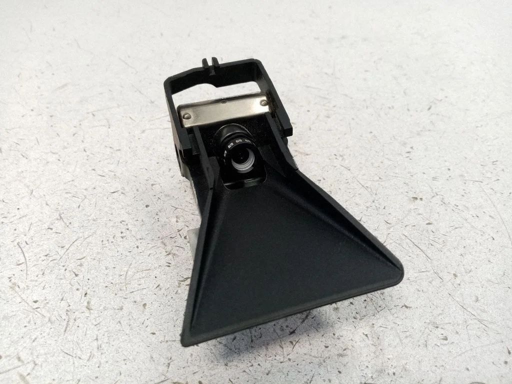 Windshield/windscreen camera 9188377