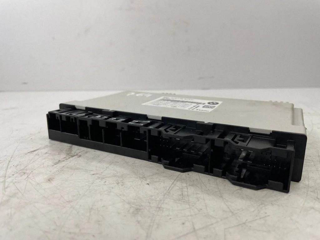 Sēdekļa vadības bloks 9459673
