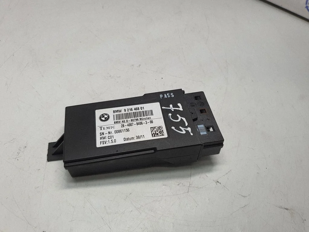 Seat control module 9216468