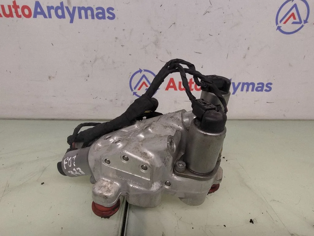 Aktyvaus stabilizatoriaus valdymo blokas