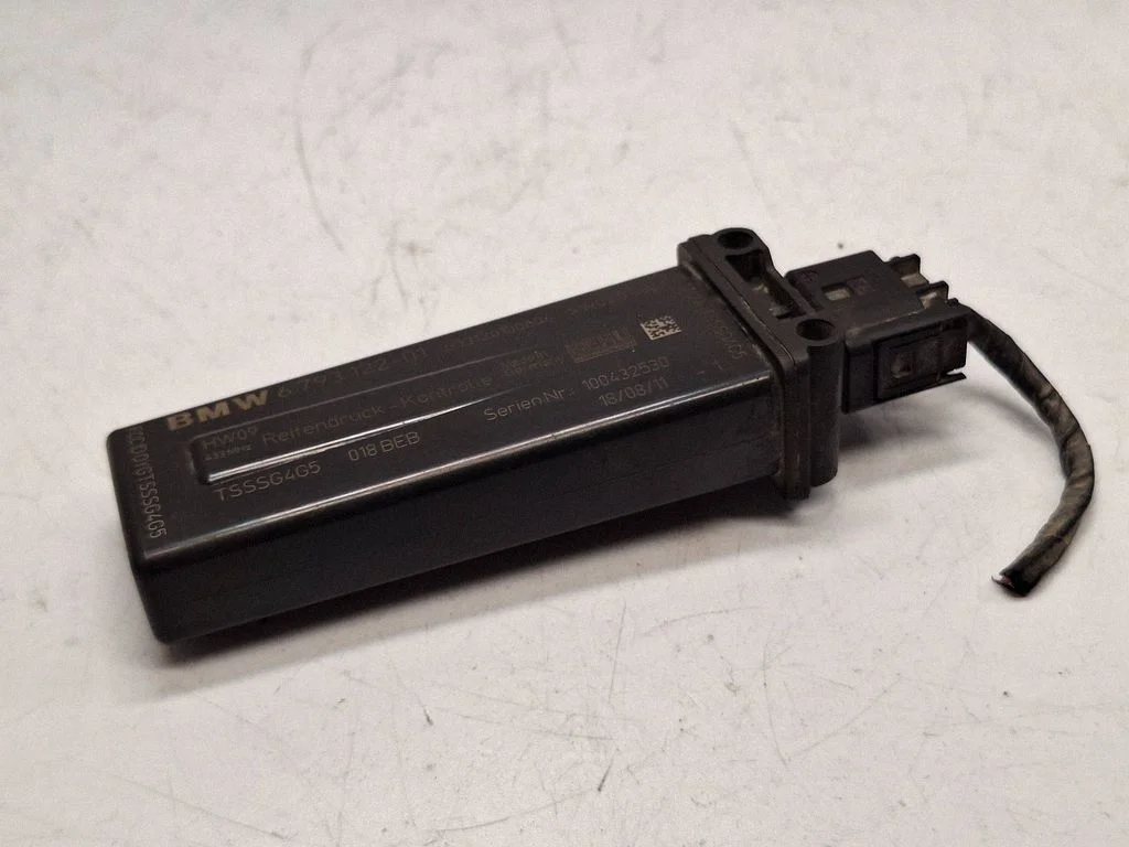 Riepu spiediena vadības bloks 6793122