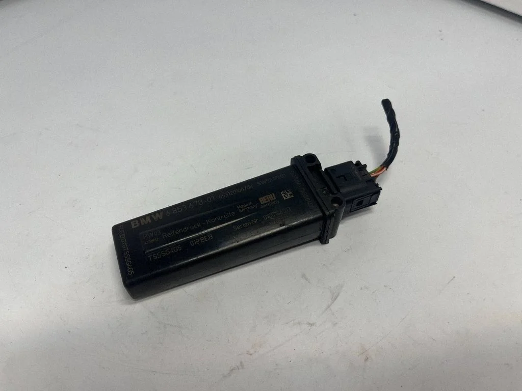 Riepu spiediena vadības bloks 6853670