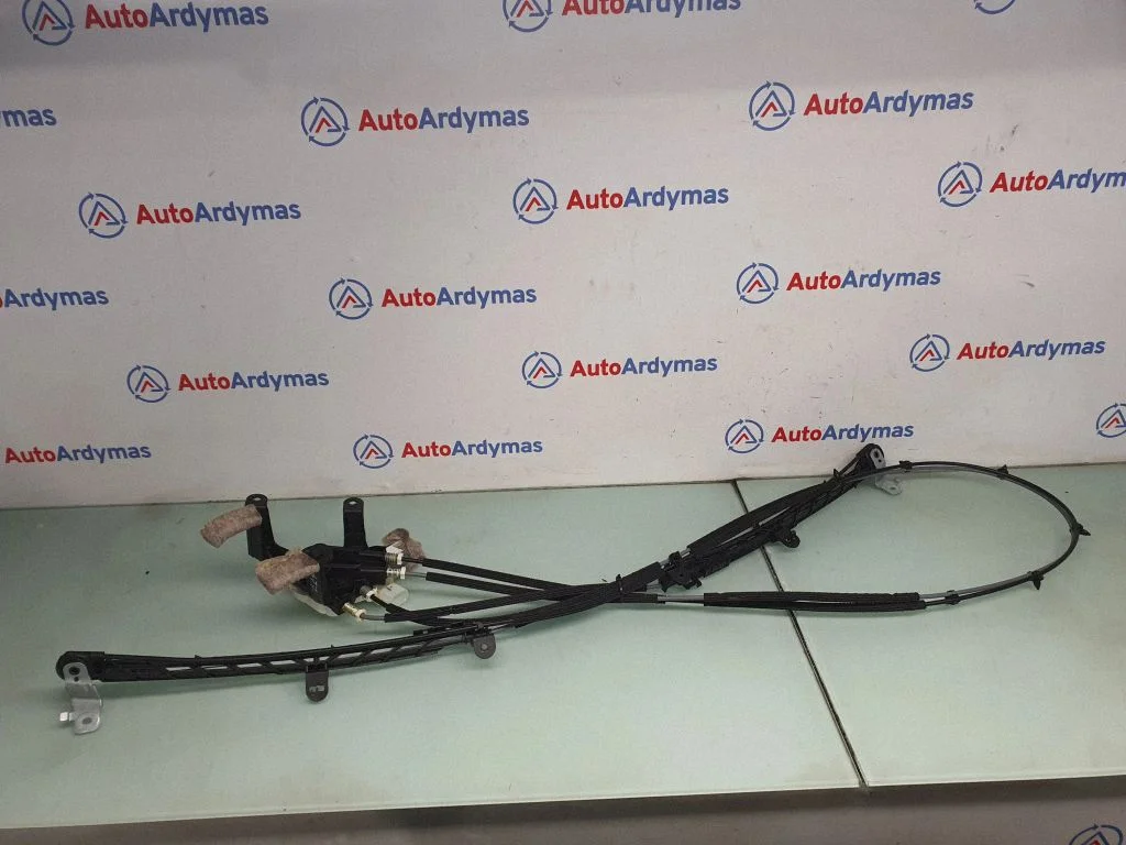 Užuolaidos (štorkės) varikliukas