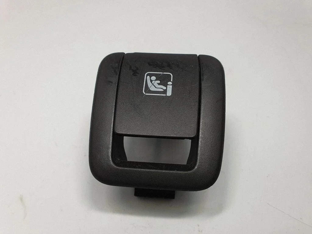 ISOFIX dangtelis