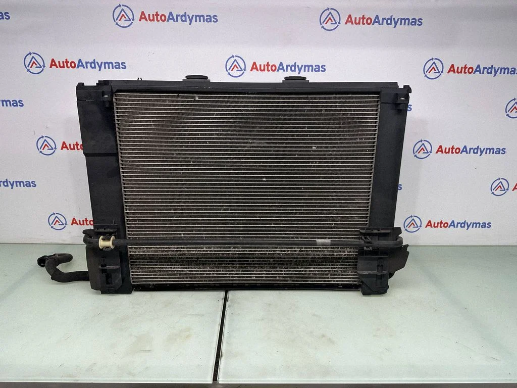 Radiatoru komplekts 8672011