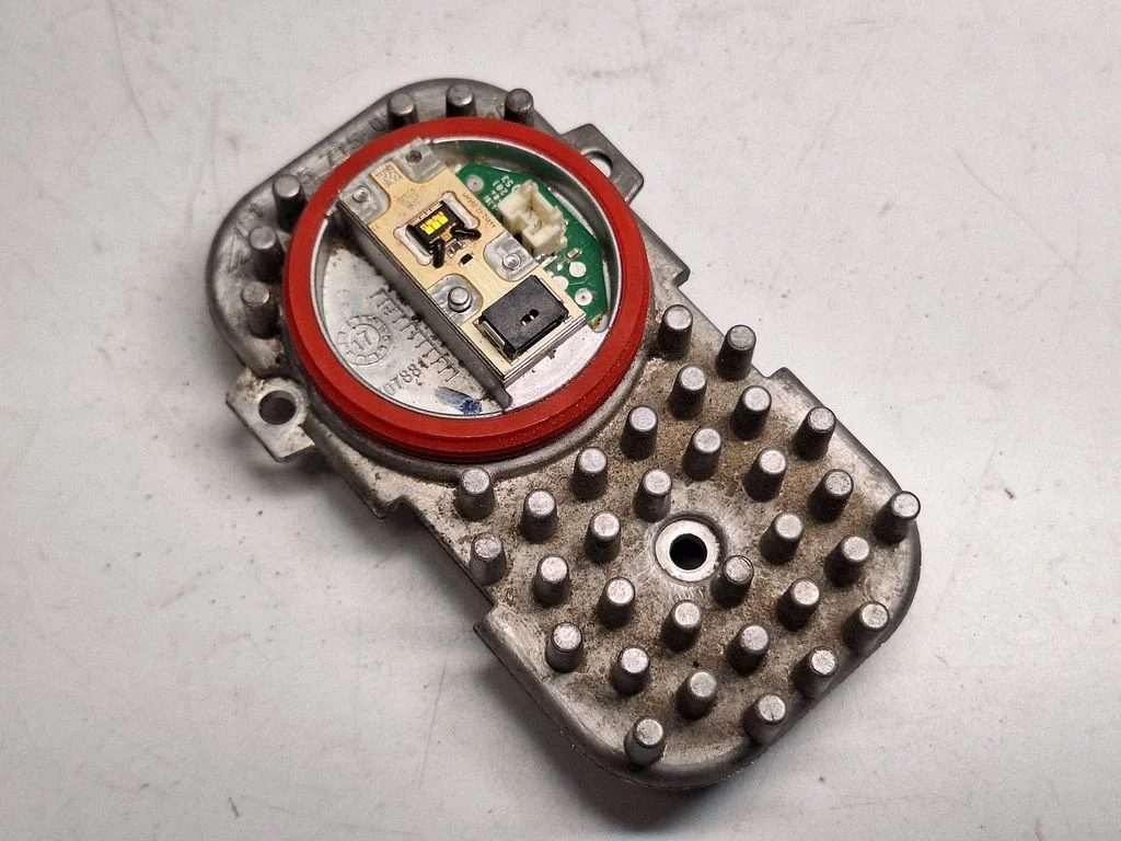 Moduł oświetlenia LED – BMW X5 F15 (2013-2017)