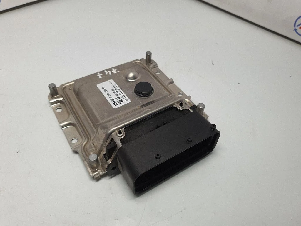 AdBlue juhtplokk – BMW 3-seeria F30 F35 F31 (2012-2018)