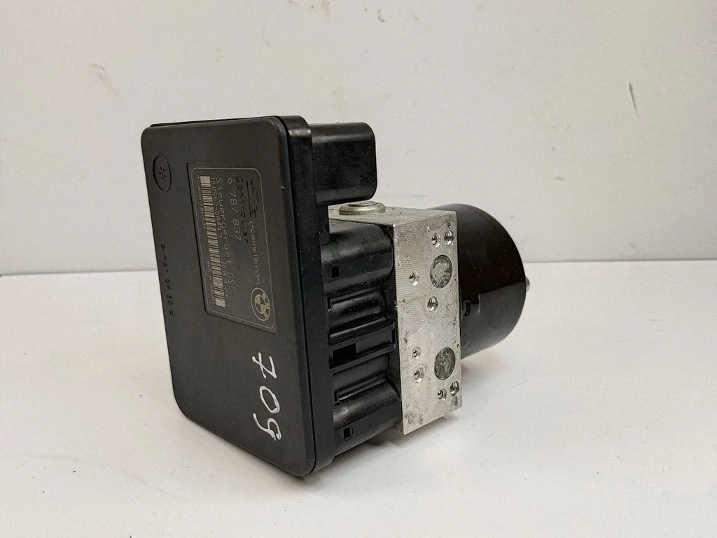 ABS block – BMW 1 Series E81 E87 (2004-2011)