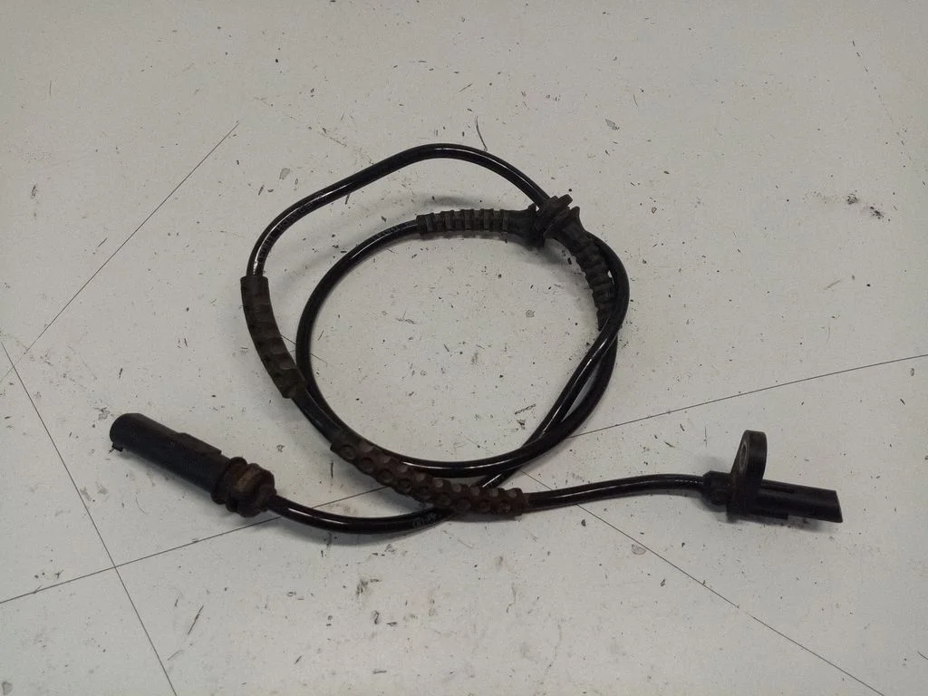 Esimene piduri ABS-andur – BMW 5-seeria F10 F11 (2009-2016)