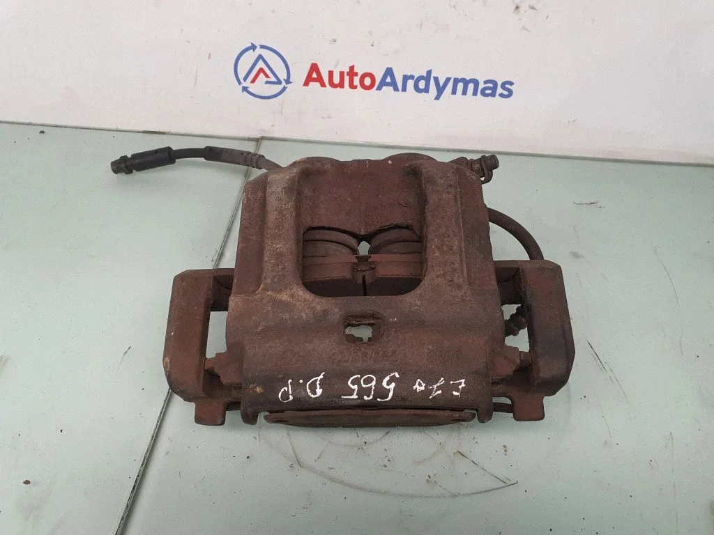 Front brake caliper 6776786