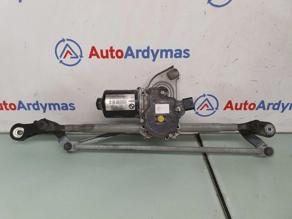 Front wiper linkage and motor 7260488