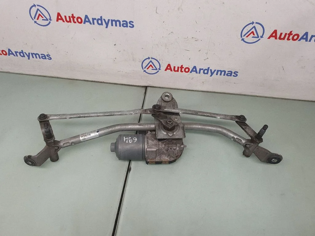 Mechanizm wycieraczek z silniczkiem 7213275