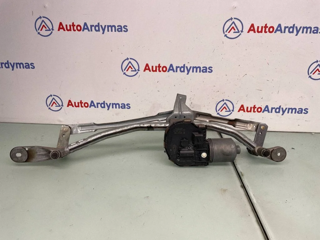 Mechanizm wycieraczek z silniczkiem 7272451