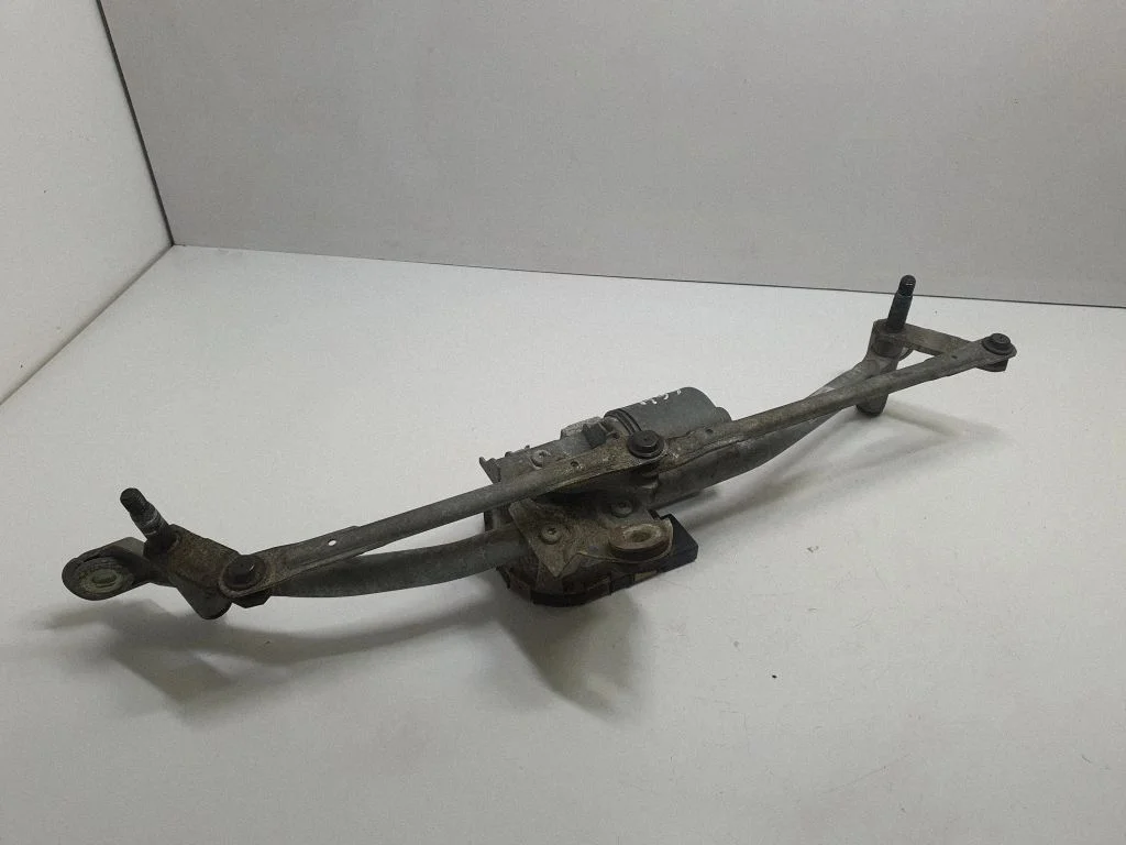 Front wiper linkage and motor 7213275