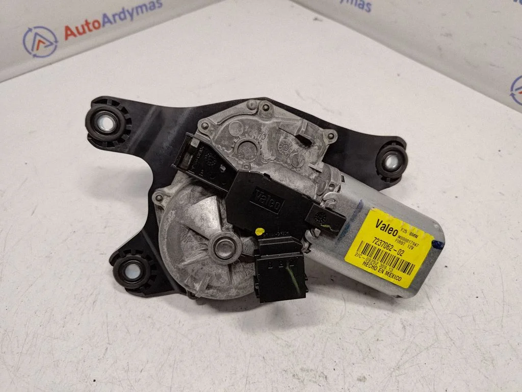 Aizmugurējā stikla tīrītāja motoriņš 7237062